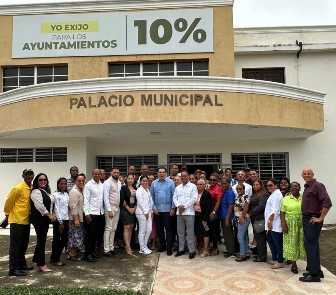 Visita del senador Dr. Daniel Enrique de Jesús Riveras Reyes. “Diagnósticos institucional”