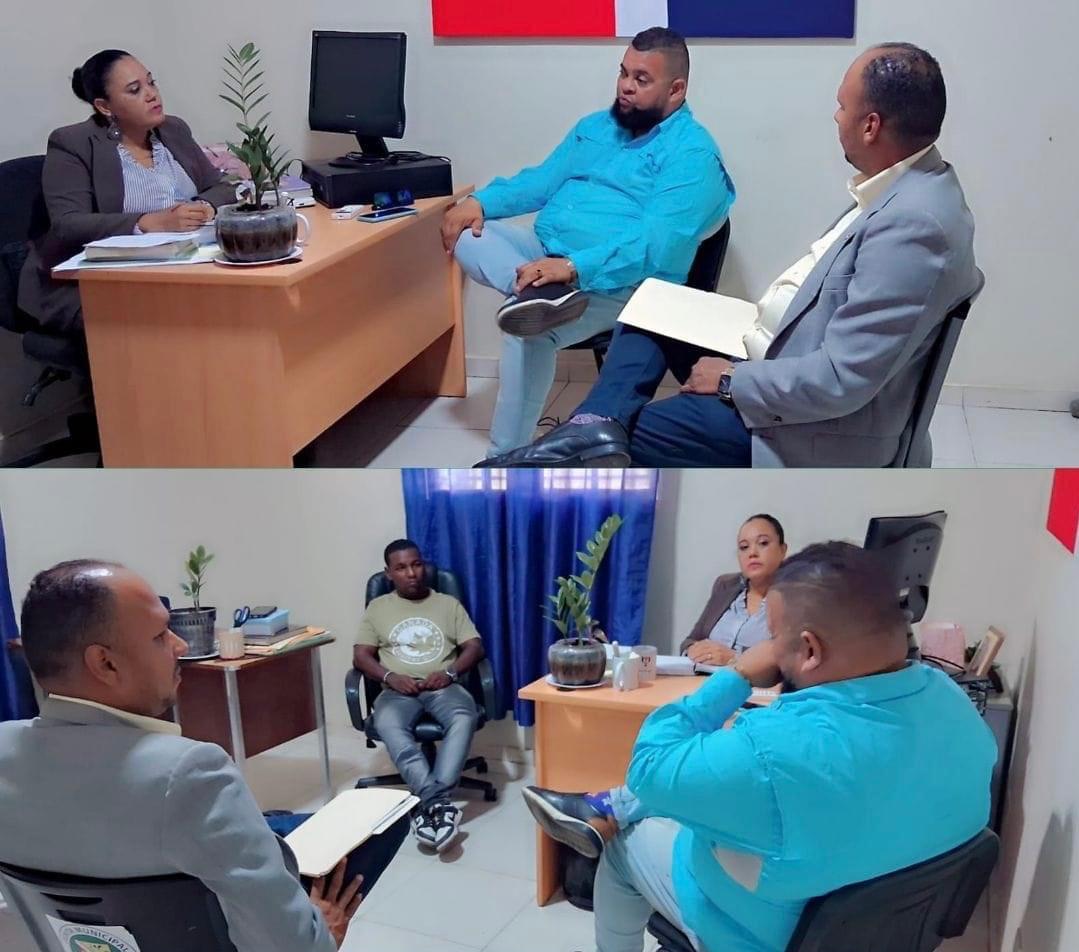 Los Departamentos de Deporte, arte y cultura recibieron la visita del Lic. Henry Daniel Fernández y el Ing. Lisandro Castellano.