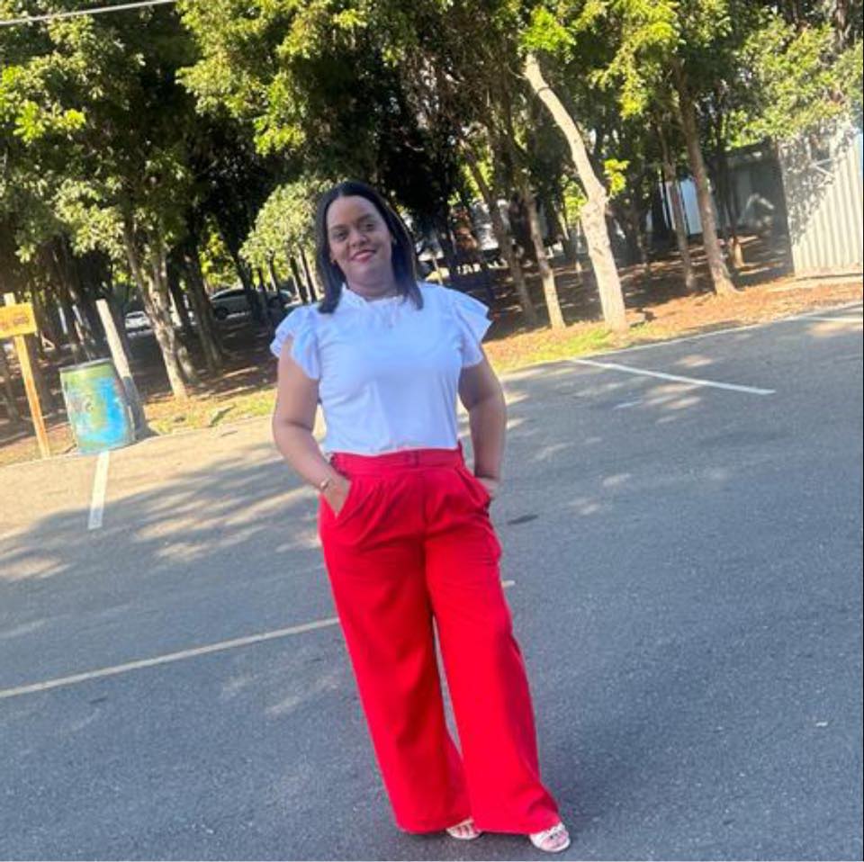 YULISA MONTAN ALMARANTE