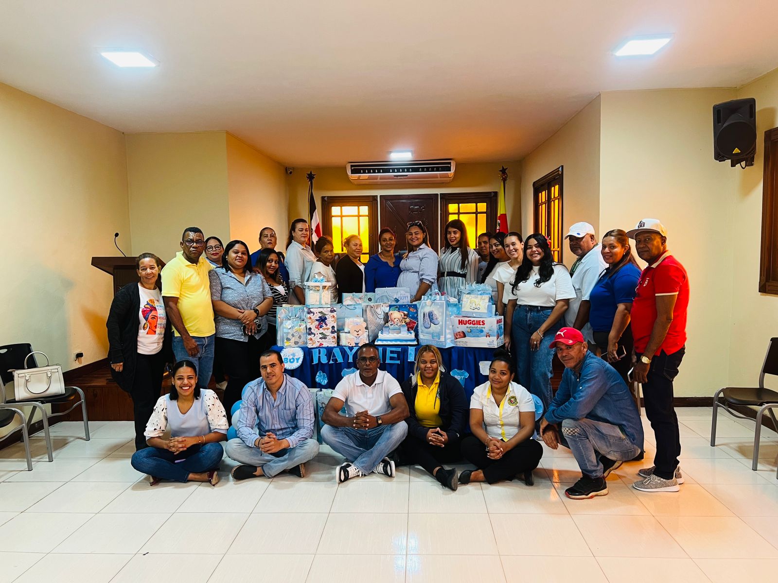 Celebramos la dulce espera de nuestra compañera de Gestión Humana.