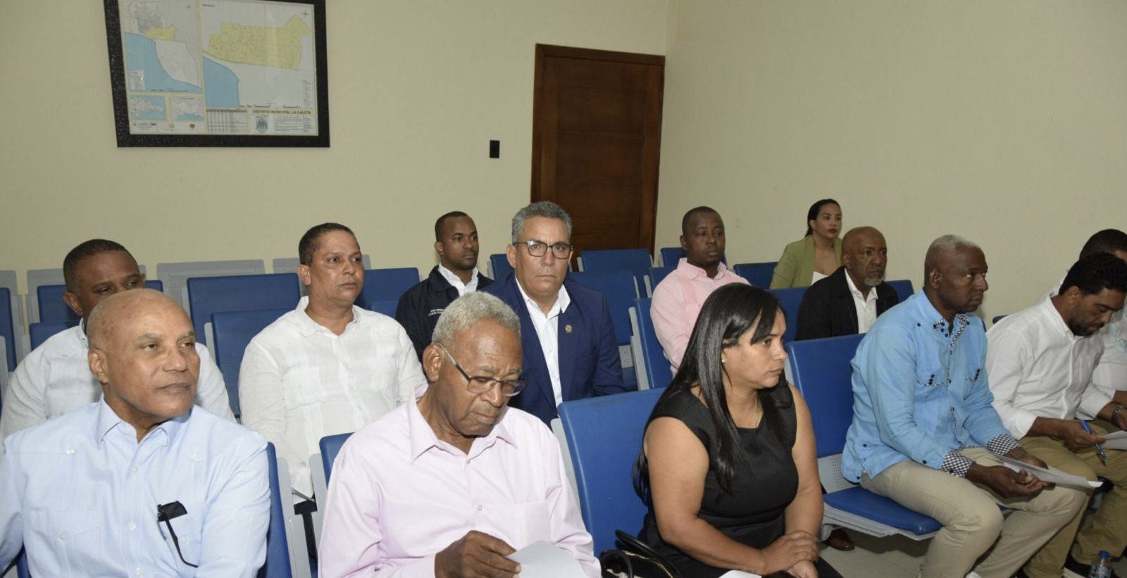 Fortaleciendo el municipalismo desde la unidad y la participación.
